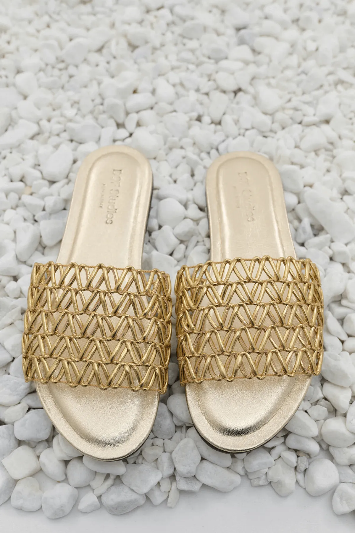 MARCELLA GOLD METALLIC