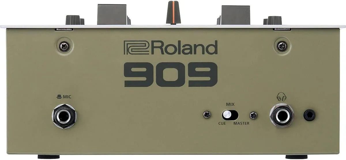 Roland DJ-99 DJ Mixer